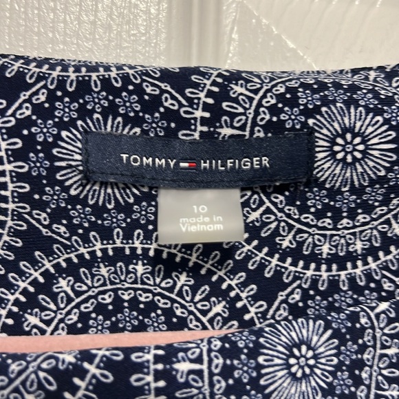 Tommy Hilfiger blue and white dress size 10 knee length NWOT never worn $15 - Picture 2 of 4